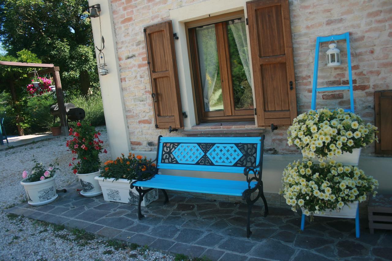 B&B La Fenice Montegridolfo Eksteriør billede